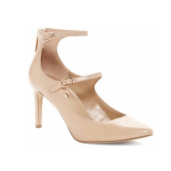 BCBGeneration 'Zaluca' Leather Ankle Strap Pump - Picture 2 of 16
